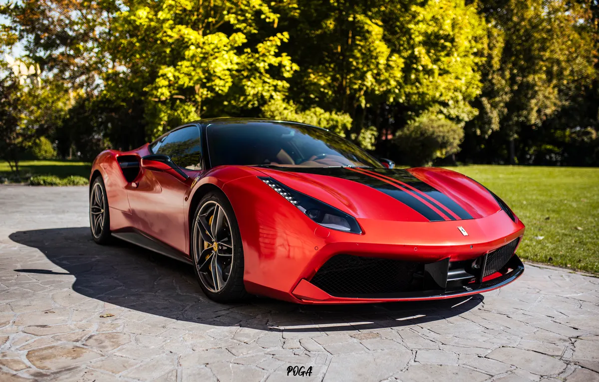 Royal Car Rent — kadr 1 z 12